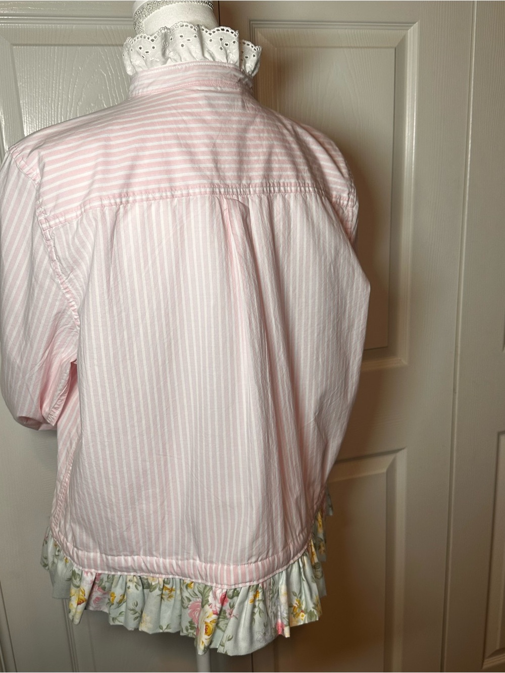 Pink Striped Ruffle Hem Button-Up Blouse - Picture 5 of 6